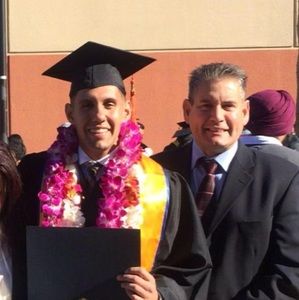 Meet your Posher, Emil